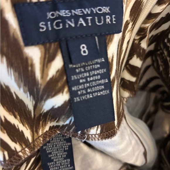 Jones New York Tropical Brown and White leaf pattern Halter Dress Sz 8 - Picture 8 of 8